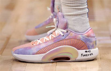 luka doncic shoes pink